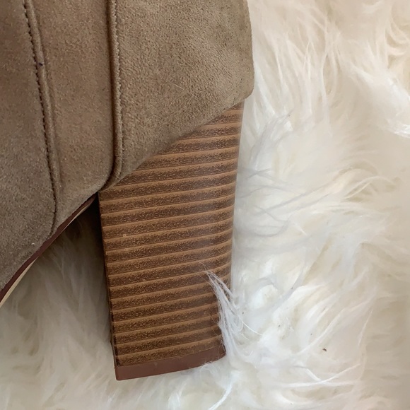 Free Reign Ankle Boots - Picture 3 of 5